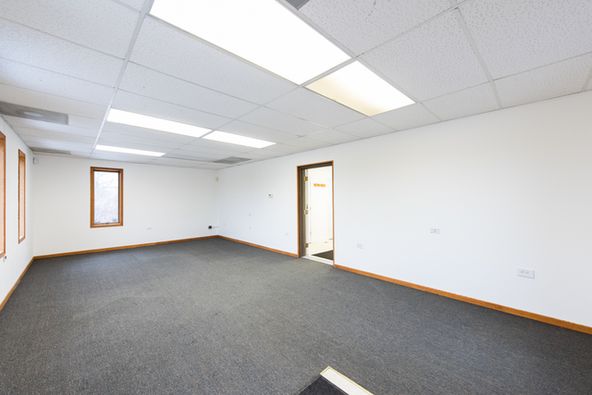 3401 16th St, Zion, IL 60099